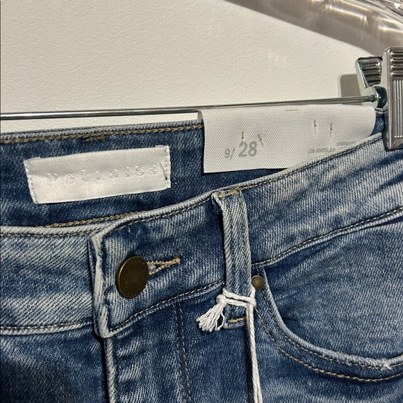 Chari Petra Flare Jean Medium Wash Distressed Size 9/28 NEW - Picture 8 of 10